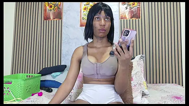 Snapshot of Amarantha_love69 chatting on 07.29.26 Amarantha love69 online show from 07.29.26
