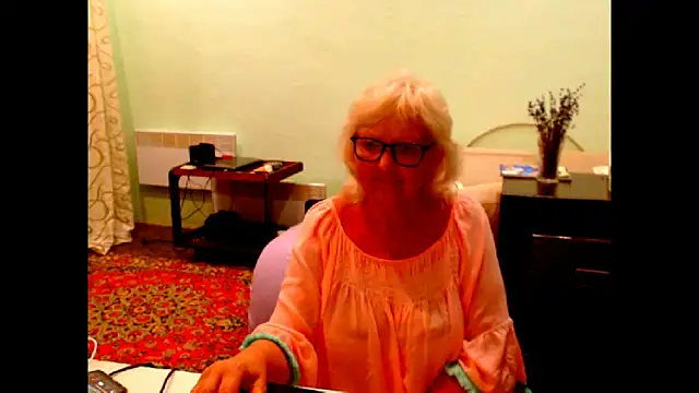 Snapshot of Natali7634 chatting on 06.22.26 Natali7634 online show from 06.22.26