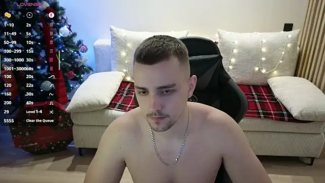 Larstar01 online show from 12.20.25