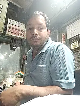 Snapshot of DeepakXxxR86 chatting on 11.20.25 DeepakXxxR86 online show from 11.20.25