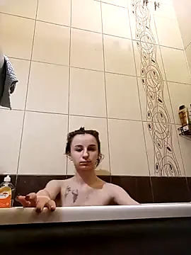 Snapshot of _Nika_Kik chatting on 01.21.25 Nika Kik online show from 01.21.25