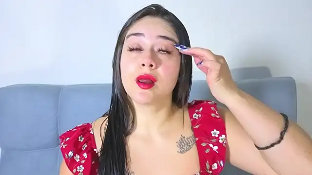 nahomi sweett online show from 06.18.26