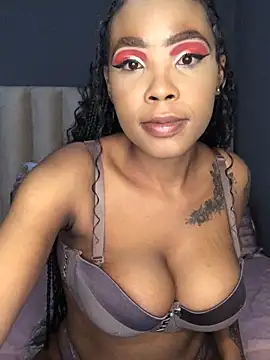 Snapshot of Nicole_Liam_ chatting on 10.02.25 Nicole Liam online show from 10.02.25