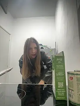 Sashabunny online show from 10.29.25