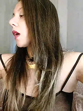 Snapshot of Kimiechanuwu chatting on 09.23.25 Kimiechanuwu online show from 09.23.25