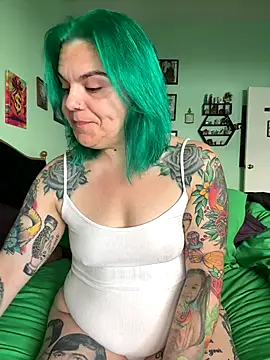 CherryBombBomb online show from 10.09.25