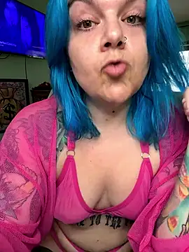 Snapshot of CherryBombBomb chatting on 01.07.26 CherryBombBomb online show from 01.07.26