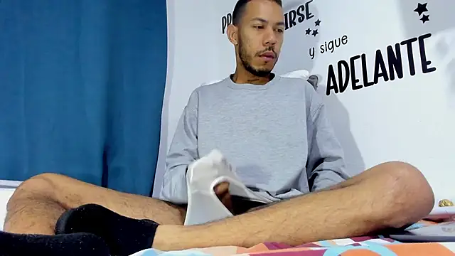 Aronxxs online show from 11.16.25