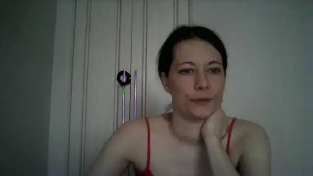 SunElizabeth online show from 03.15.25