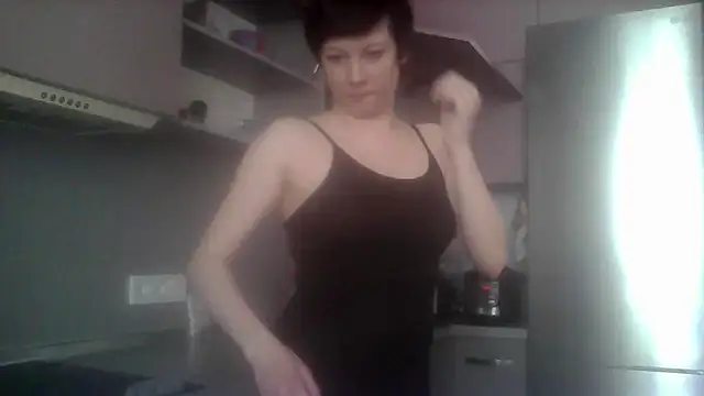 SunElizabeth online show from 05.07.26
