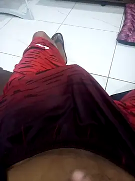 Seductiveblack online show from 10.04.25