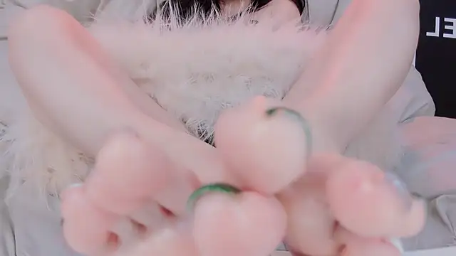 Snapshot of TTT8899 chatting on 12.08.24 TTT8899 online show from 12.08.24