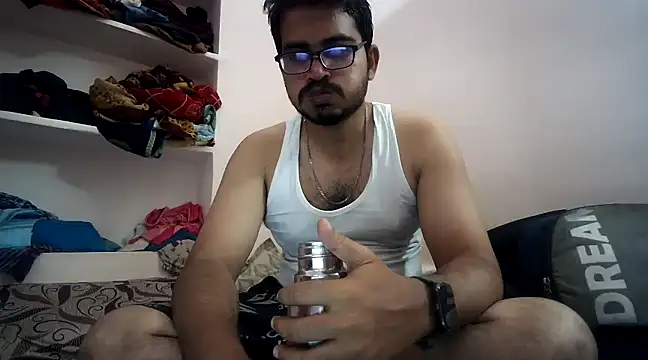 naughtymike0007 online show from 02.05.25