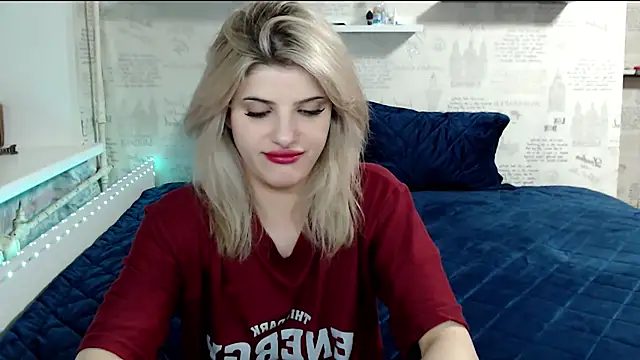Snapshot of AleksandraFlores chatting on 04.02.26 AleksandraFlores online show from 04.02.26
