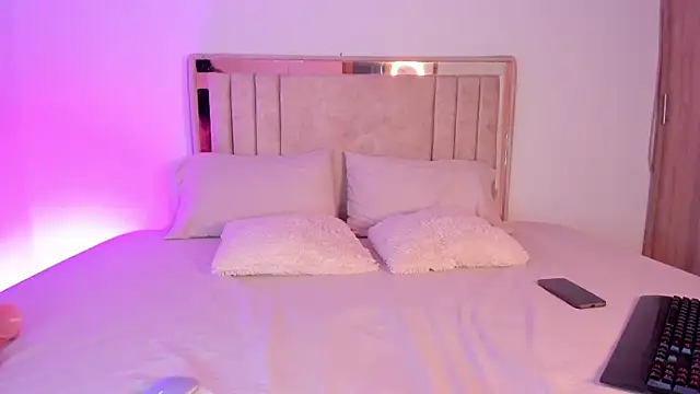 Deiisy Queen online show from 03.07.26