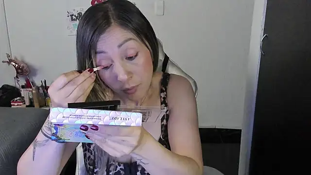 Andreina Suann online show from 03.12.26