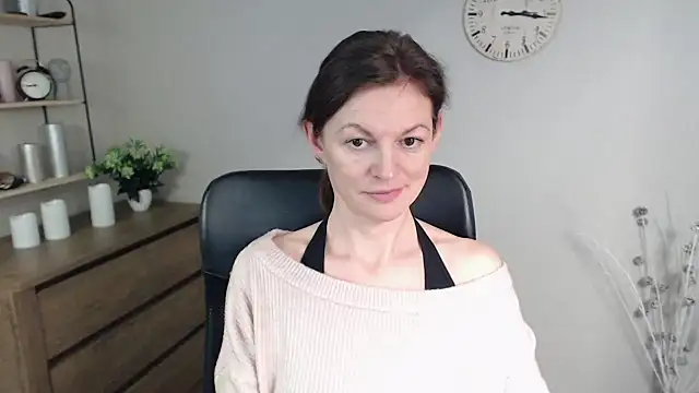 VivianWILD online show from 01.20.25