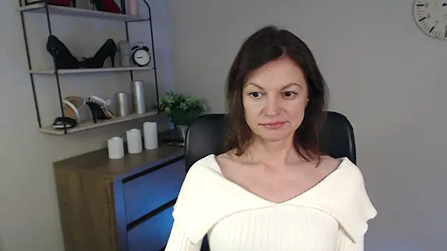 VivianWILD online show from 02.26.25