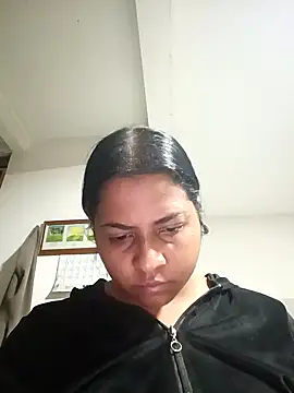 Giselabrunette25 online show from 02.19.26