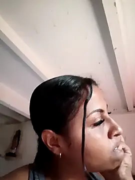 Giselabrunette25 online show from 02.26.26