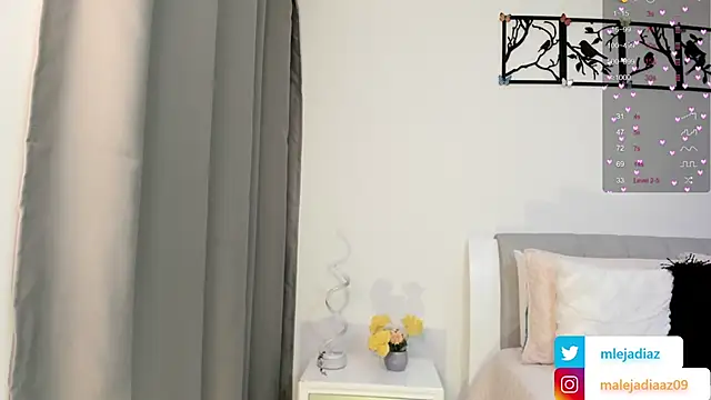 Snapshot of MalejaDiaz_ chatting on 03.20.25 MalejaDiaz online show from 03.20.25