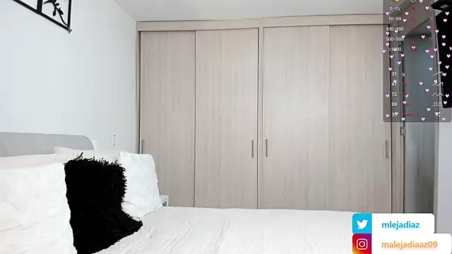 Snapshot of MalejaDiaz_ chatting on 03.20.25 MalejaDiaz online show from 03.20.25