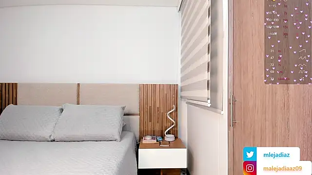 Snapshot of MalejaDiaz_ chatting on 09.19.25 MalejaDiaz online show from 09.19.25