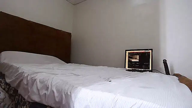 Snapshot of shoshortyy chatting on 11.09.25 shoshortyy online show from 11.09.25