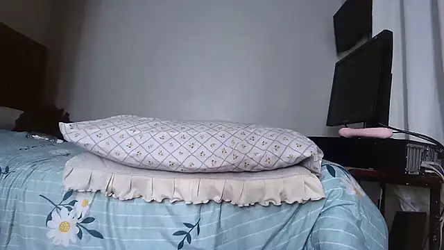 Snapshot of shoshortyy chatting on 02.13.26 shoshortyy online show from 02.13.26