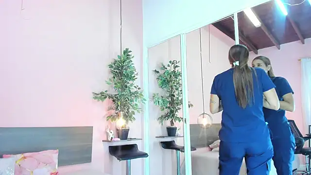 Alana Suares1 online show from 09.18.25