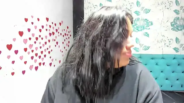 LindaBreeS online show from 03.07.25