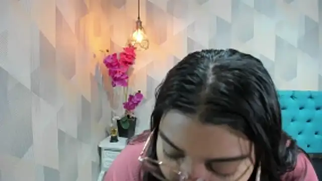 Snapshot of LindaBreeS chatting on 03.15.26 LindaBreeS online show from 03.15.26