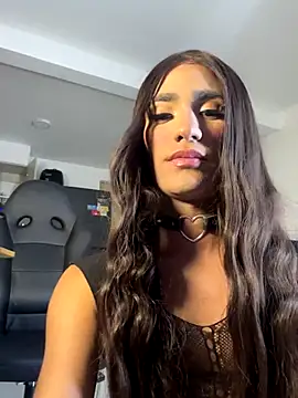 Snapshot of valeng_doll chatting on 09.19.25 valeng doll online show from 09.19.25