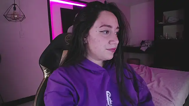 Andrea Ramos online show from 12.14.24