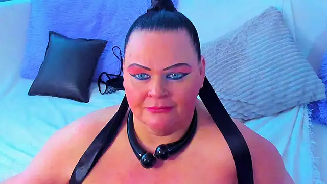 MilanaBiegert online show from 03.01.25