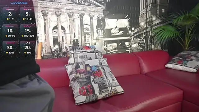 Snapshot of THIAGOXBIG chatting on 09.17.25 THIAGOXBIG online show from 09.17.25