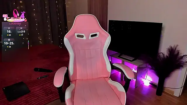 Jane Paws online show from 11.11.25