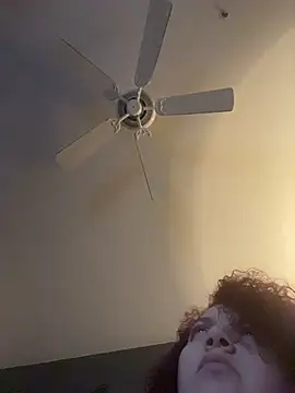 lolabun247 online show from 11.08.25