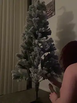 lolabun247 online show from 11.24.25