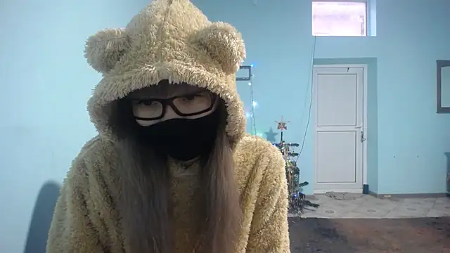 elllaaxx online show from 01.06.25