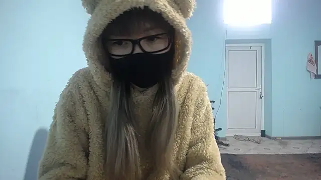 elllaaxx online show from 01.31.25