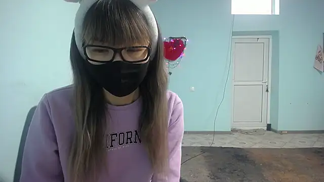 elllaaxx online show from 02.16.25