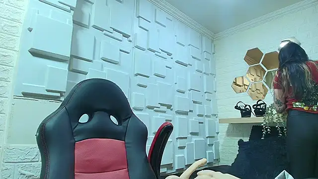 Naughty Kittenm online show from 11.21.25