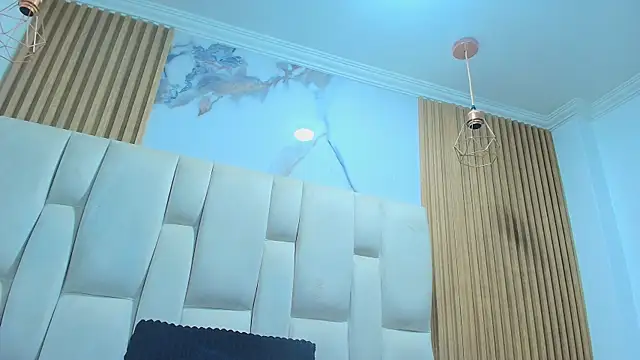 Naughty Kittenm online show from 04.21.26