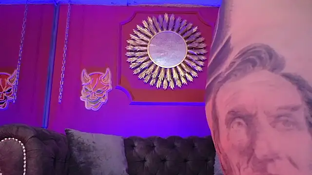 Julieta Russell online show from 01.16.26