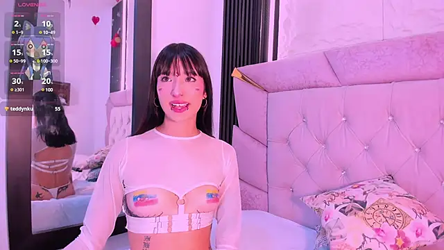 laurem-paulette online show from 03.20.25