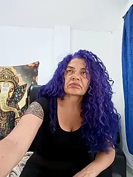 freyadevil333 online show from 01.14.25