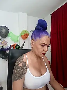 freyadevil333 online show from 10.16.25