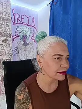 freyadevil333 online show from 06.07.26