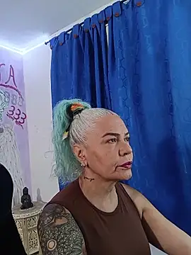 freyadevil333 online show from 06.20.26